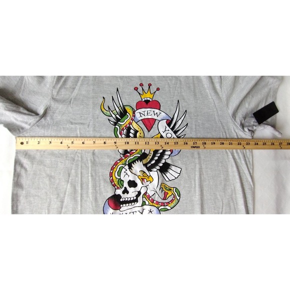 Ed Hardy Mens Size L/XL Gray Skull Eagle Snake Heart Print NYC T-Shirt NWT - Picture 6 of 10